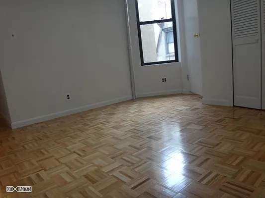 Rented by Citi Habitats | media 12