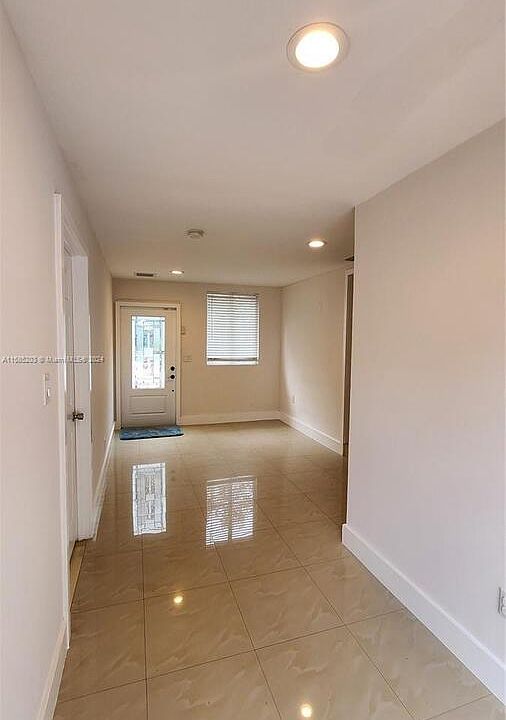 1st image of 12535 NE Miami Pl