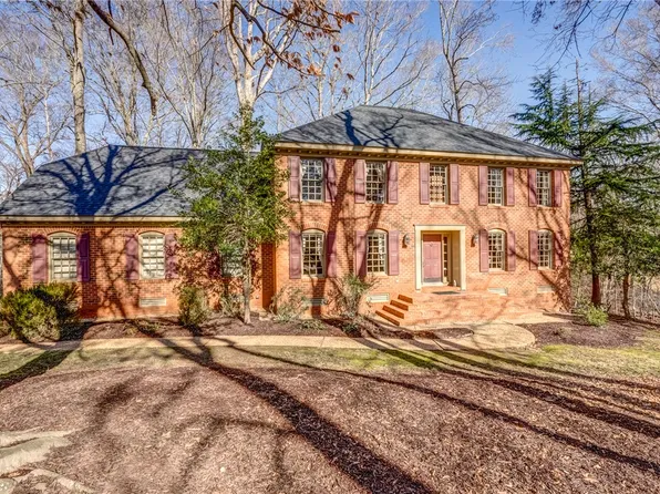 216 Richard Brewster, Williamsburg, VA 23185