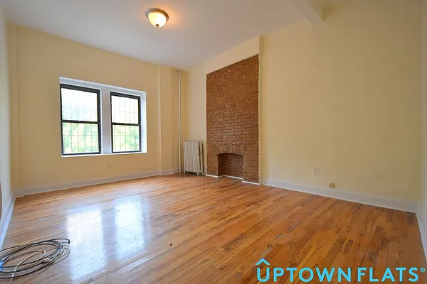 Rented by Uptown Flats LLC | media 8