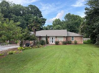 1438 Golfview Dr NE, Arab, AL 35016