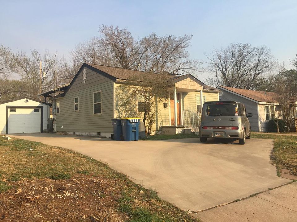 2nd image of 217 S Burdick St