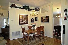 3rd image of 1858 Dartmouth Dr
