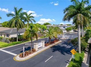 3102 NE 3rd Dr, Homestead, FL 33033