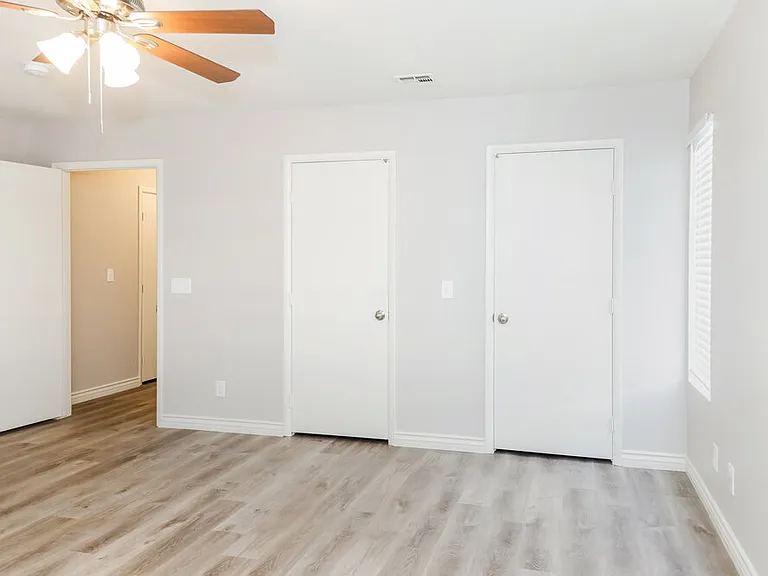 816 Stillwater Ln — Photo 10