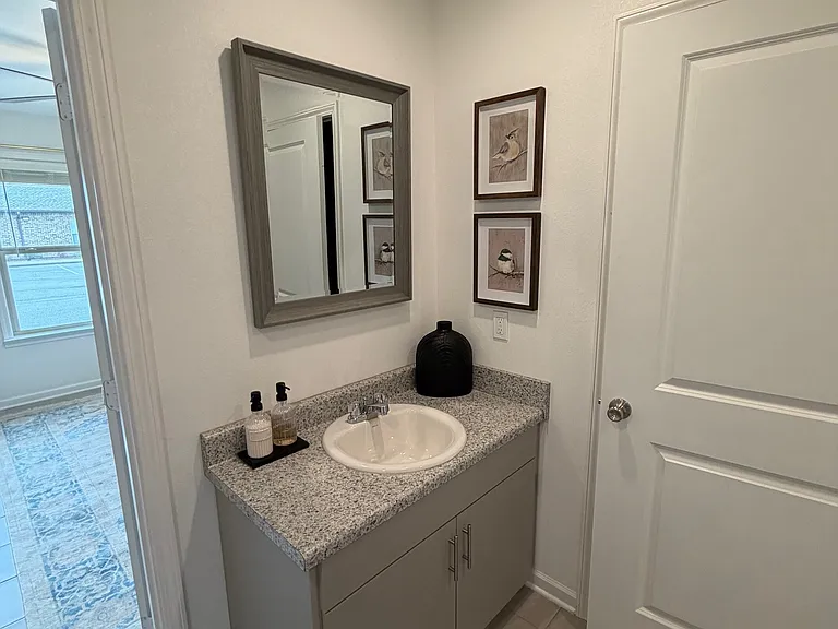 4264 Chisholm Rd — Photo 40