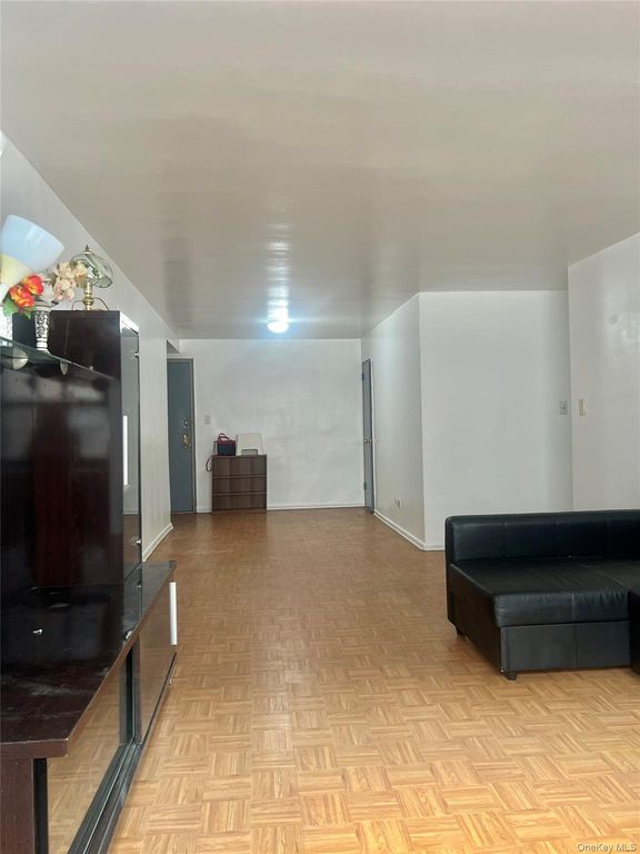 94-30 59 Avenue #4H, Flushing, NY - View 2