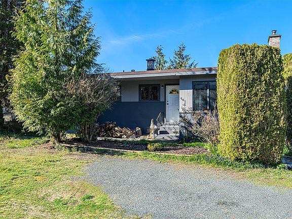 3rd image of 501 Davis Rd