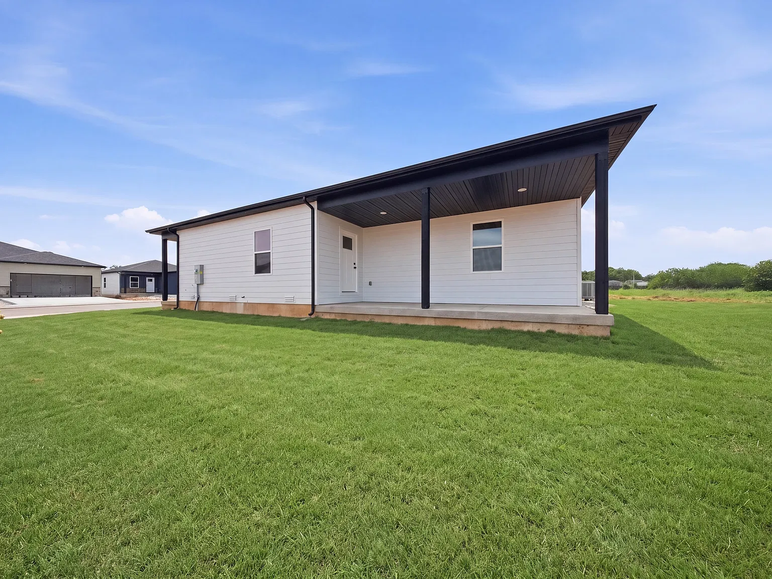 4862 W Ridge Lane - 1 — Photo 3