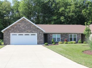 2007 Teakwood Dr, Ontario, OH 44906