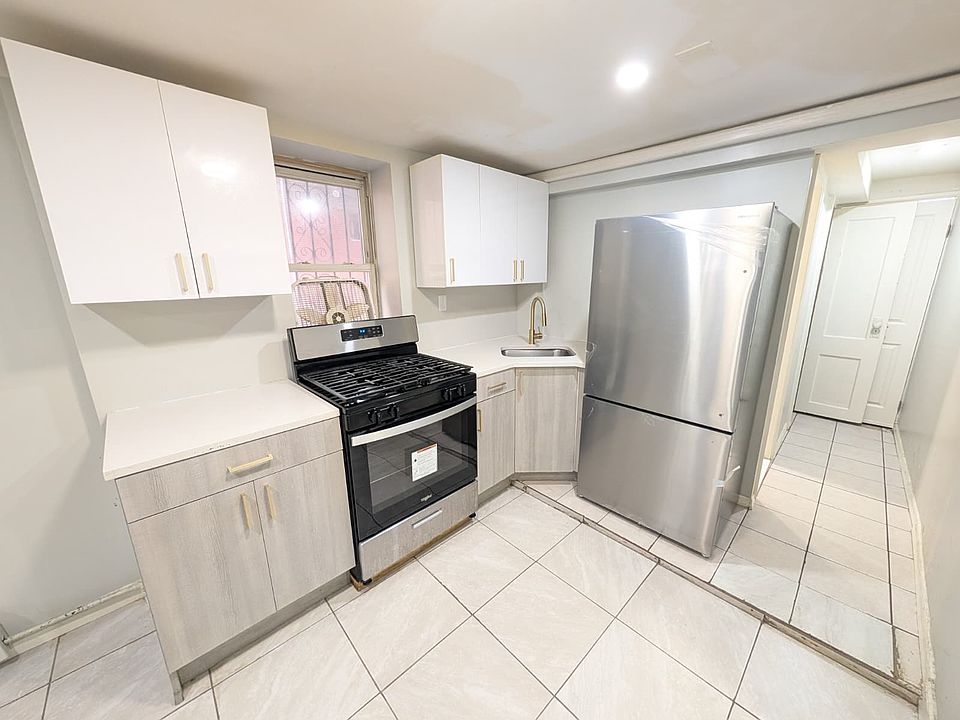 1st image of 189 E 51st St Floor 1