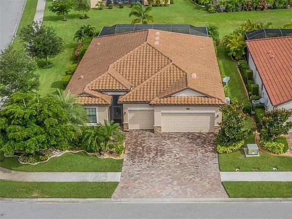 3rd image of 13240 Amerigo Ln