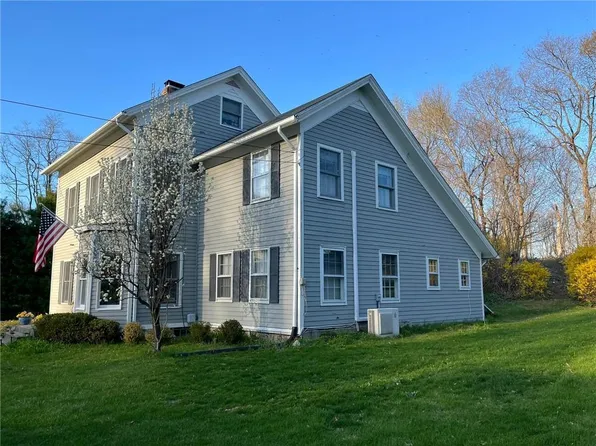 7 Anderson Way, Pawling, NY 12564