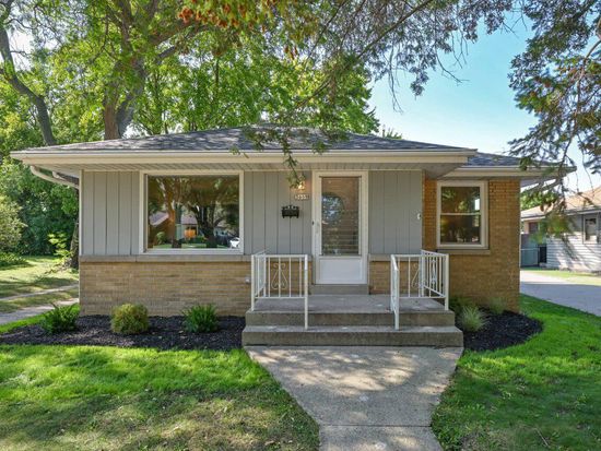 3669 South Quincy COURT, Milwaukee, WI 53207