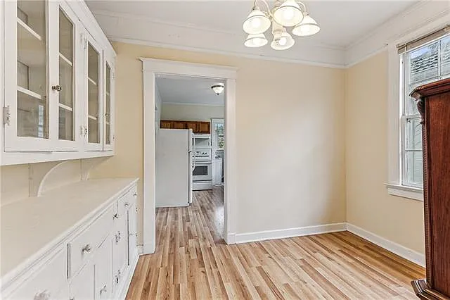 2224 Pine St — Photo 13