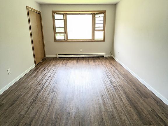 3rd image of 53 Fernwood Ave APT 3
