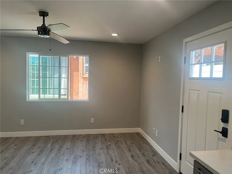 10840 Van Ruiten St — Photo 2