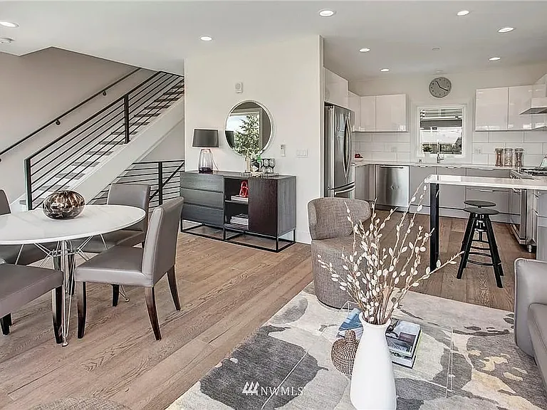Living and dining space straight into the modern kitchen.