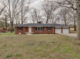 2704 Brookside Dr, Columbia, TN 38401