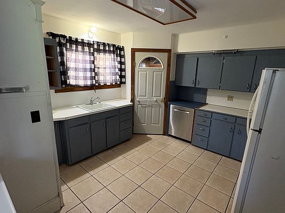 2nd image of 13 Park St