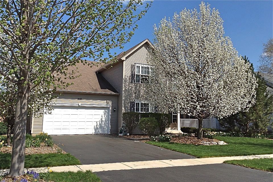 1st image of 410 Camden Cir
