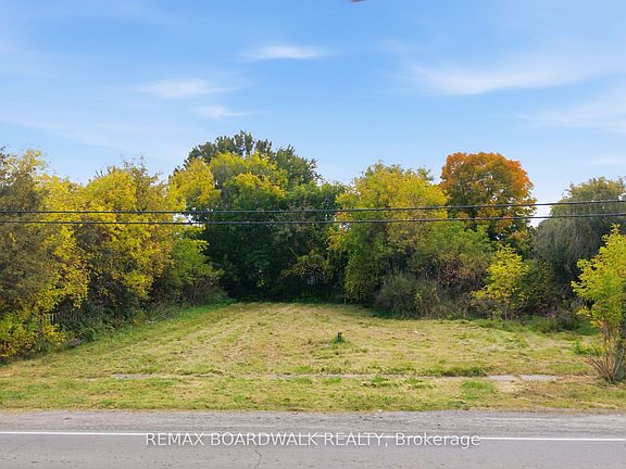 2nd image of 4 County Road 17 Rd