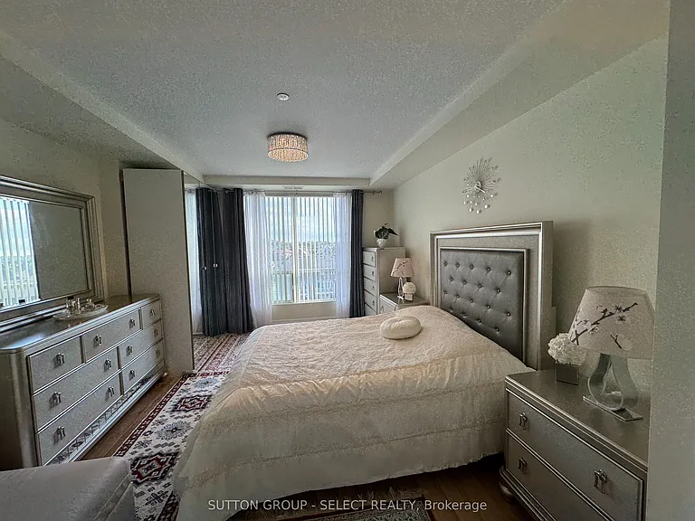 240 Villagewalk Blvd #610 — Photo 22