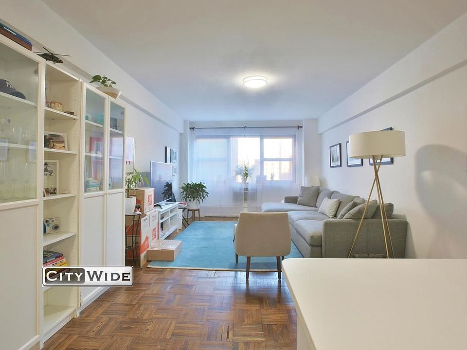 1st image of 219 E 69th St APT 10B