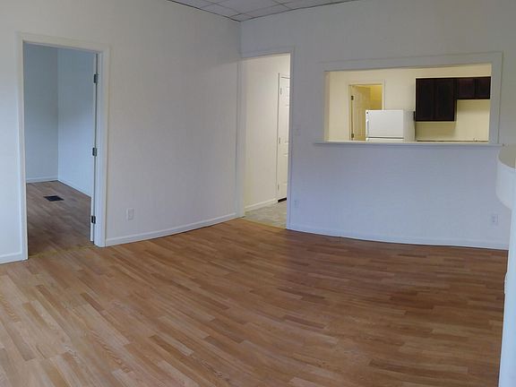 4th image of 1730-32 Holman Ave