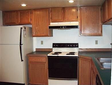 5th image of 4019 159th Ave NE
