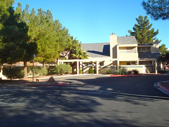 3rd image of 5623 Vineyard Ln