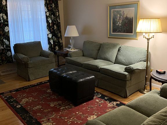 2nd image of 11707 Parkview Dr