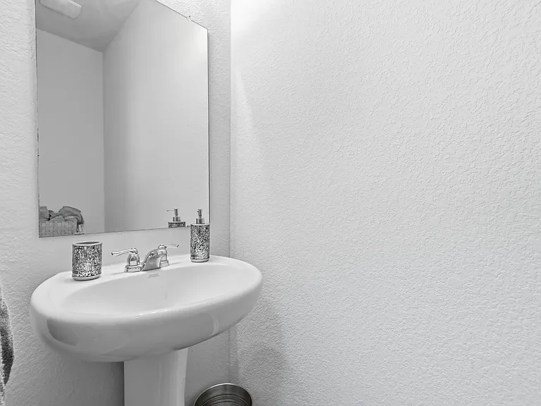 632 Pepperbark Loop — Photo 13