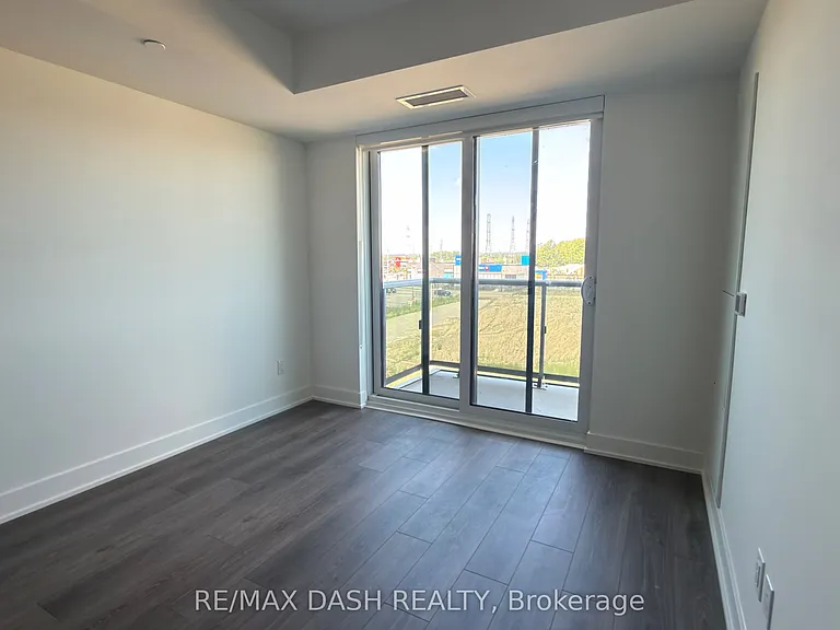 2545 Simcoe St N #435 — Photo 11