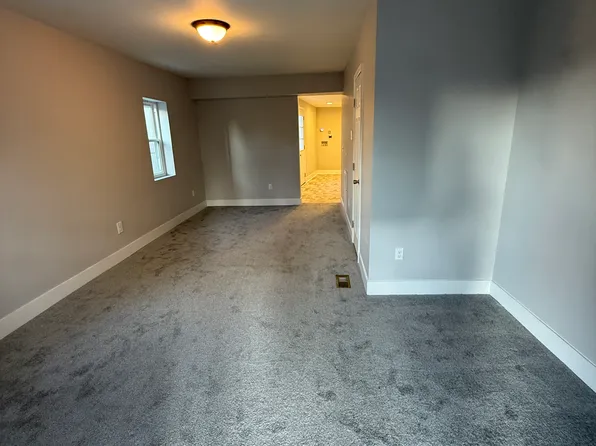 6115 Lemon St, East Petersburg, PA 17520