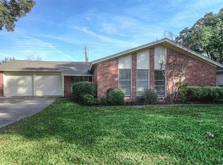 3111 Rockarbor Dr, Houston, TX 77063