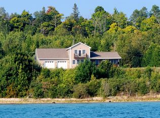 1208 W Pte La Barbe Rd, Saint Ignace, MI 49781