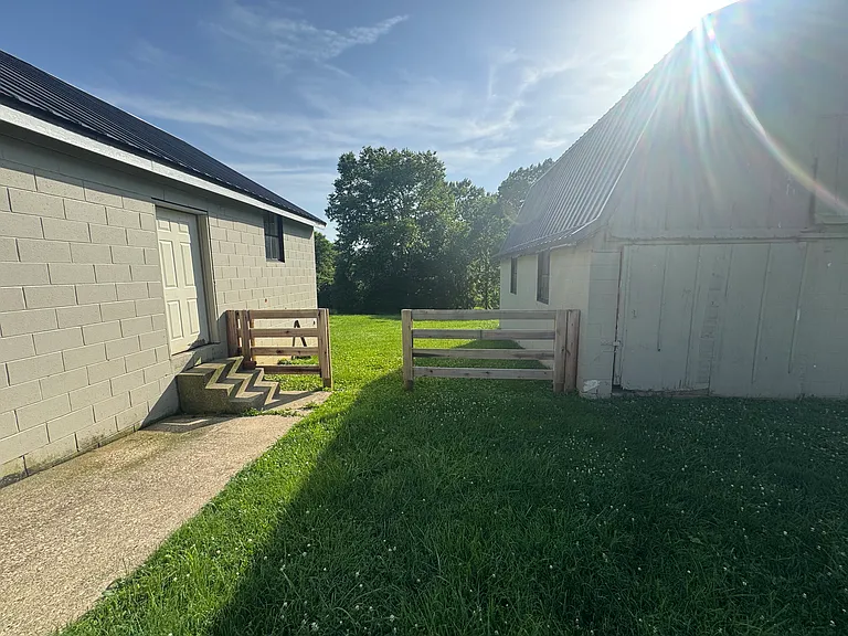 17302 Taylorsville Rd — Photo 49