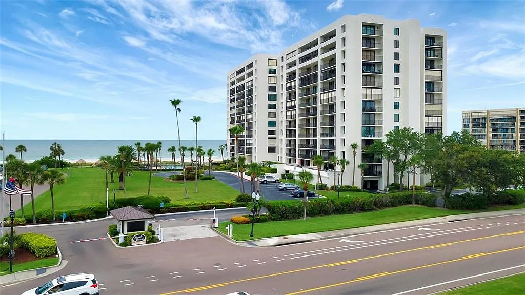 2 bed, 2.0 bath, 1298 sqft, $3,500 — Photo 1