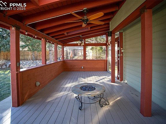 5th image of 135 Broadmoor Hills Dr