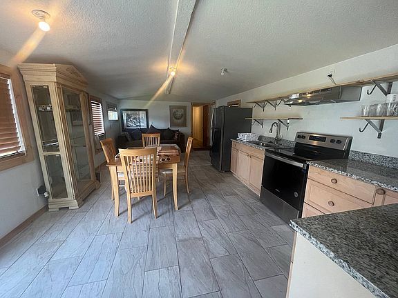 5th image of 1080 Jack Calhoun Dr #121