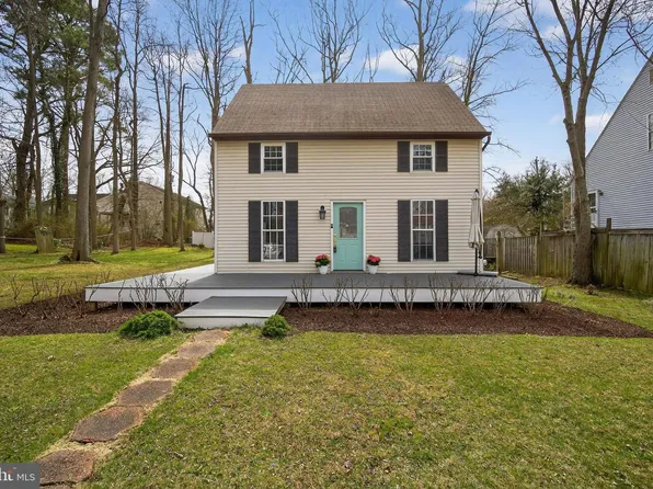 3751 8th St, North Beach, MD 20714