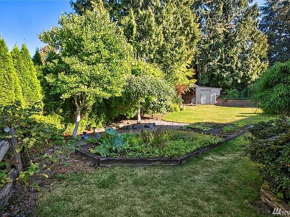 Planting beds for those with a green thumb.