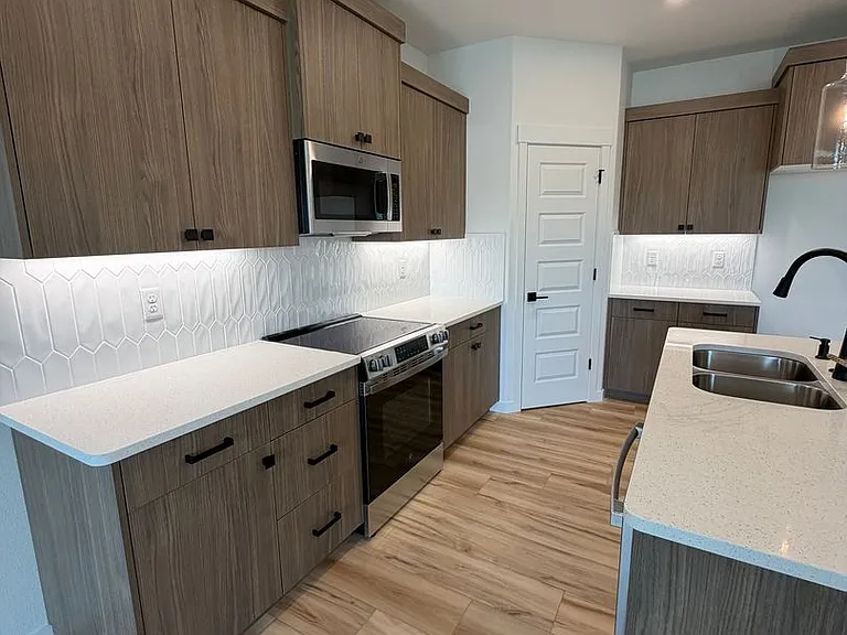 6398 NE Melby Way #3 — Photo 5