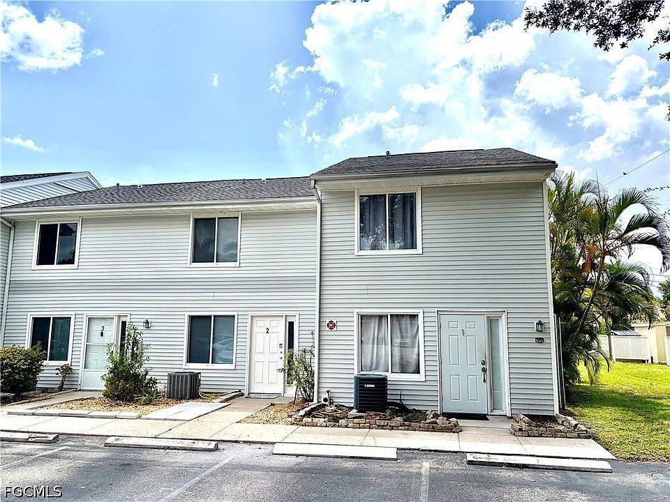 1st image of 13160 Kings Point Dr APT 2