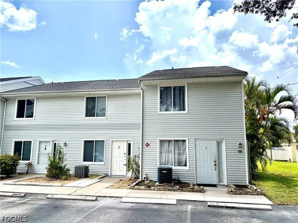 13160 Kings Point Dr APT 2, Fort Myers, FL 33919