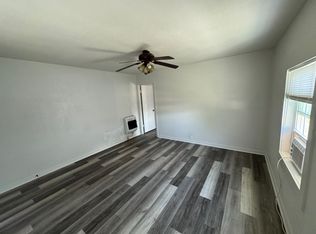 506 N 5th St #4, Sayre, OK 73662