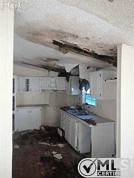 2nd image of 7942 Hart Dr