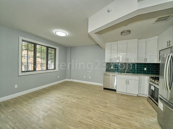 3rd image of 3608 28th Ave #2D