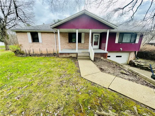 1490 Wylie Ridge Rd, New Cumberland, WV 26047